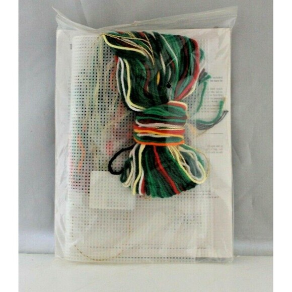 Design Works Plastic Canvas Wall Decor Kit Tina O'Reilly Plastic Canvas Candles - Picture 2 of 2